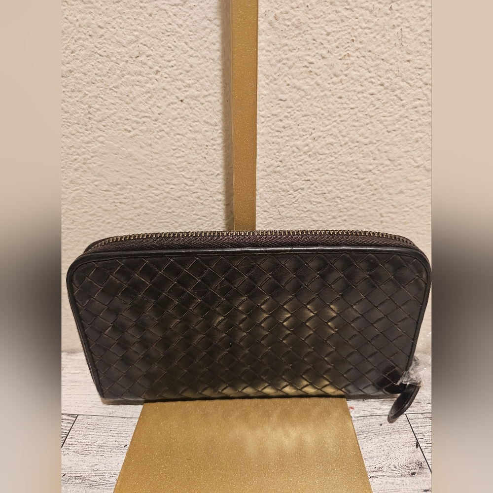 Bottega Brown Wallet Euc